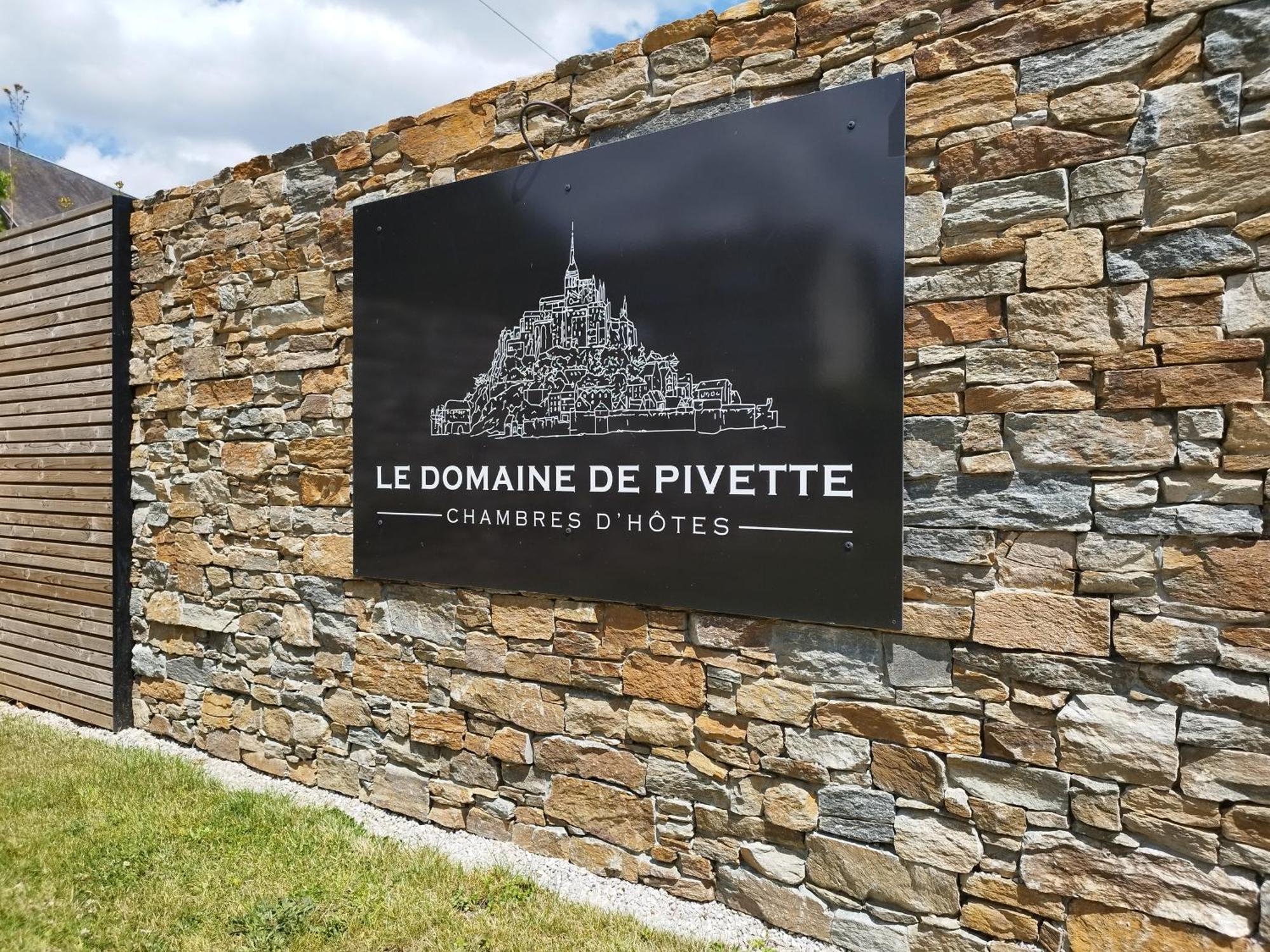 Le Domaine De Pivette Acomodação com café da manhã Avranches Exterior foto
